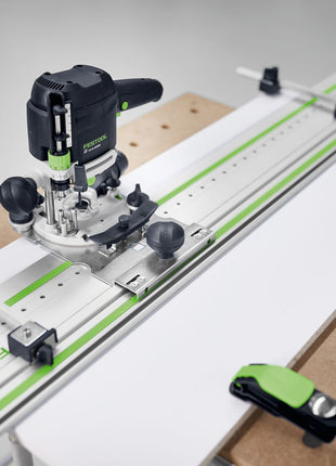 Tope lateral Festool SA-LR 32 (485758) para OF 900, OF 1000, OF 1010, OF 1400 en el sistema de hileras de orificios FS-LR32