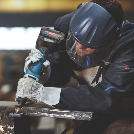 Bosch GGS 18V-23 PLC Professional cordless straight grinder 18 V brushless + 1x rechargeable battery 4.0 Ah + charger + L-Boxx