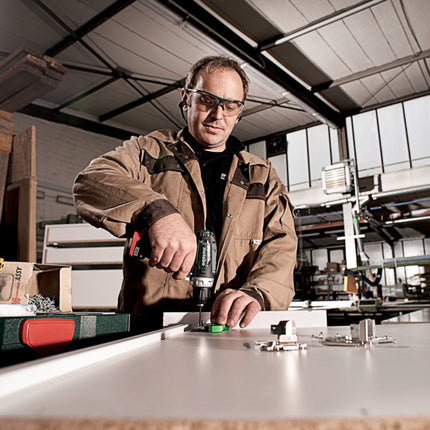 Metabo Powermaxx BS Basic Set taladro atornillador a batería 12 V 34 Nm ( 600080710 ) + 2x batería recargable 2,0 Ah + cargador + juego de 41 accesorios + maletín