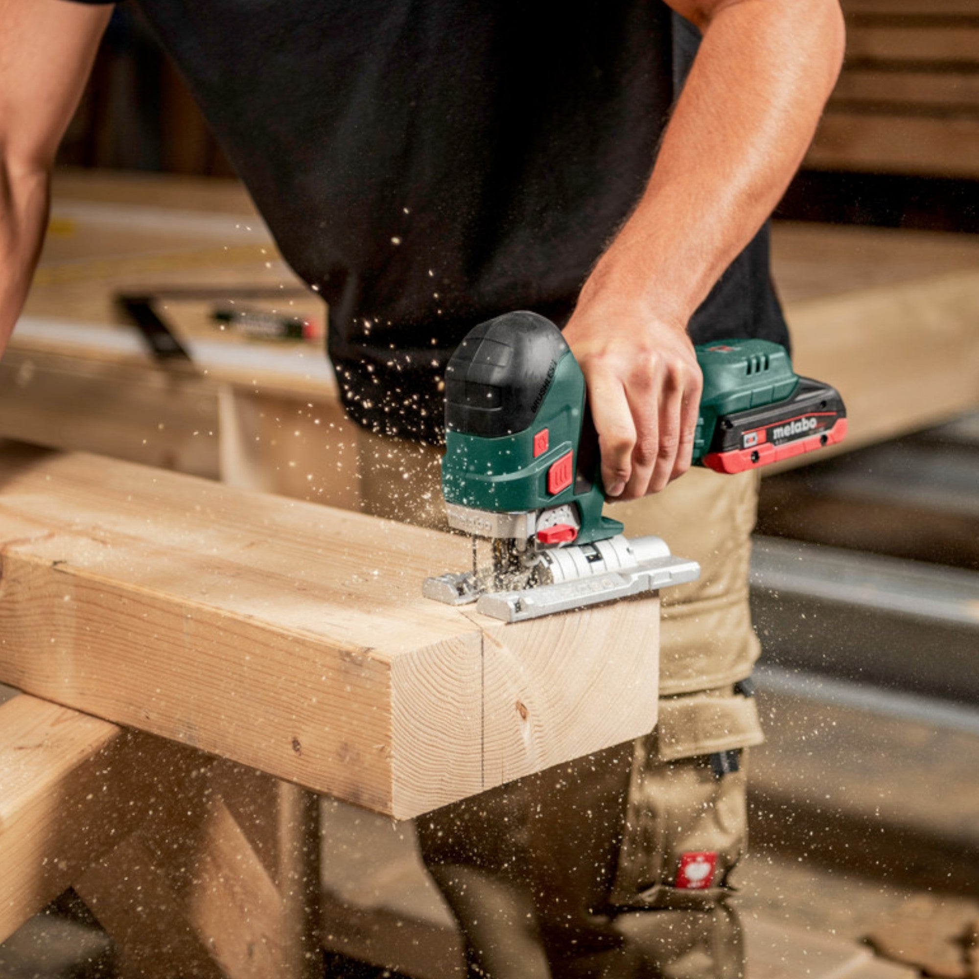 Metabo STA 18 LTX 150 BL Akku Stichsaege 18 V 150 mm Brushless 2x Akku 4 0 Ah Ladegeraet Metabox 4 - toolbrothers