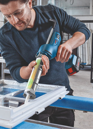 Bosch GCG 18V-310 Professional Akku Kartuschenpresse 18 V 310 ml 3,5 kN + 1x Akku 2,0 Ah - ohne Ladegerät