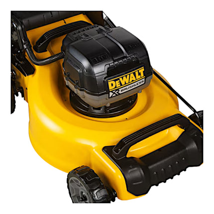 Cortacésped a batería DeWalt DCMW 564 T4 36 V (2x 18 V) 48 cm sin escobillas + 4x batería FlexVolt 6,0 Ah + cargador