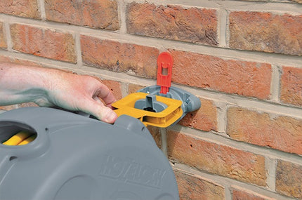 Hozelock hose box ( 4000350202 ) width 25 cm plastic