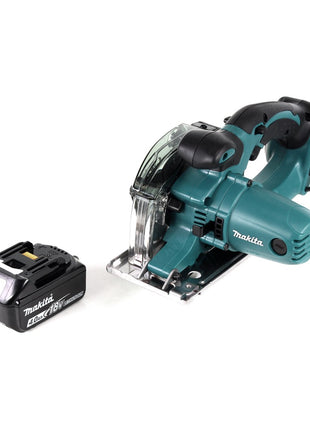 Makita DCS 552 M1 18 V Akku Metall Handkreissäge 136 mm + 1x 4,0 Ah Akku - ohne Lader + Sägeblatt und Schutzbrille - Toolbrothers