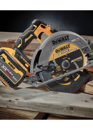 DeWalt DCS 573 X1 Scie circulaire 18 V 190 x 30 mm Brushless + 1x batterie 9,0 Ah + chargeur