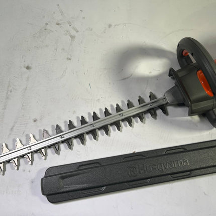 Husqvarna 215 iHD45 Akku Heckenschere 36 Volt 45 cm Laenge Brushless 970536502 Gebraucht 2 - toolbrothers