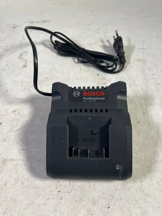 Bosch GAL 12V 40 Professional Schnell Ladegeraet fuer 12V Akkus 1600A019R3 Gebraucht 1 - toolbrothers