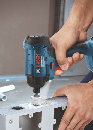 Bosch GDR 18V-160 Atornillador de impacto giratorio a batería profesional 18 V 160 Nm 1/4" + 1x batería 2,0 Ah + cargador