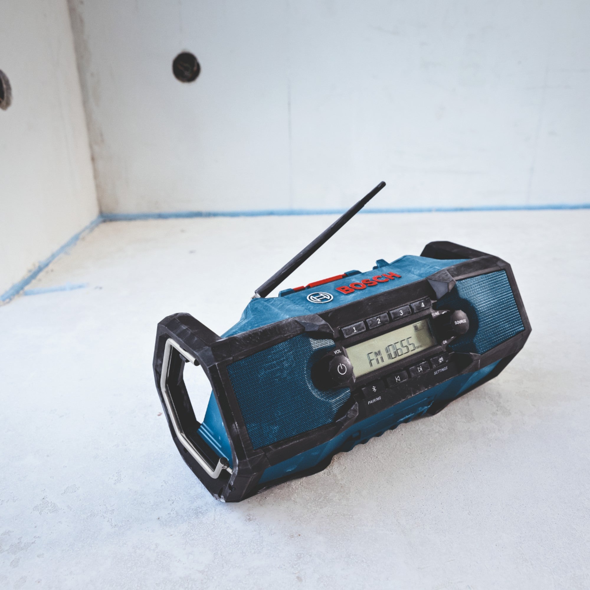 Bosch GPB 18V 3C Akku Radio 18 V FM Bluetooth IP54 Solo 06014A3200 ohne Akku ohne Ladegeraet 1 - toolbrothers