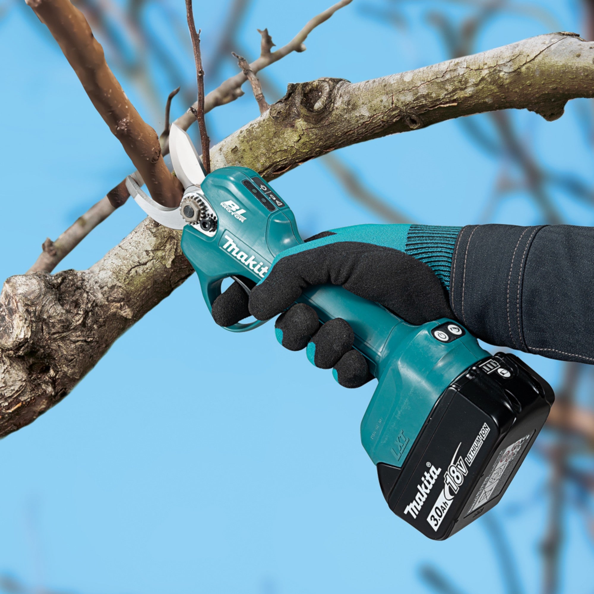 Makita DUP 181 SA1 Akku Astschere 18 V 30 mm Brushless 1x Akku 2 0 Ah Ladegeraet 4 - toolbrothers