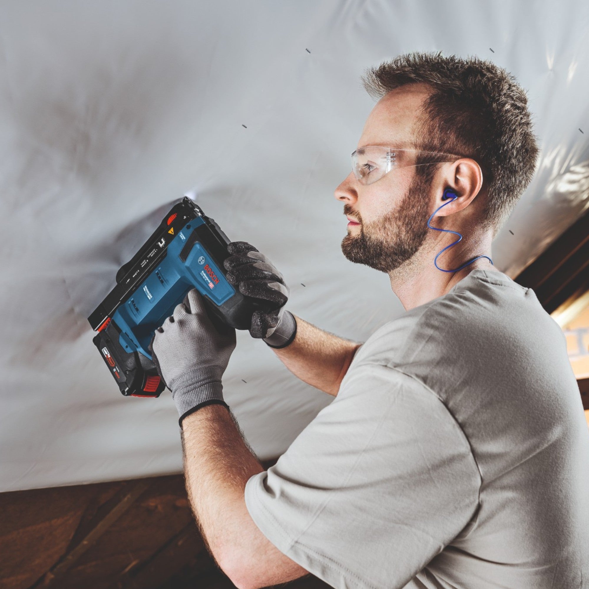 Bosch GTH 18V 14 Akku Holzklammerer 18 V 10 6 x 6 14 mm Brushless 1x ProCORE Akku 4 0 Ah Ladegeraet 4 - toolbrothers