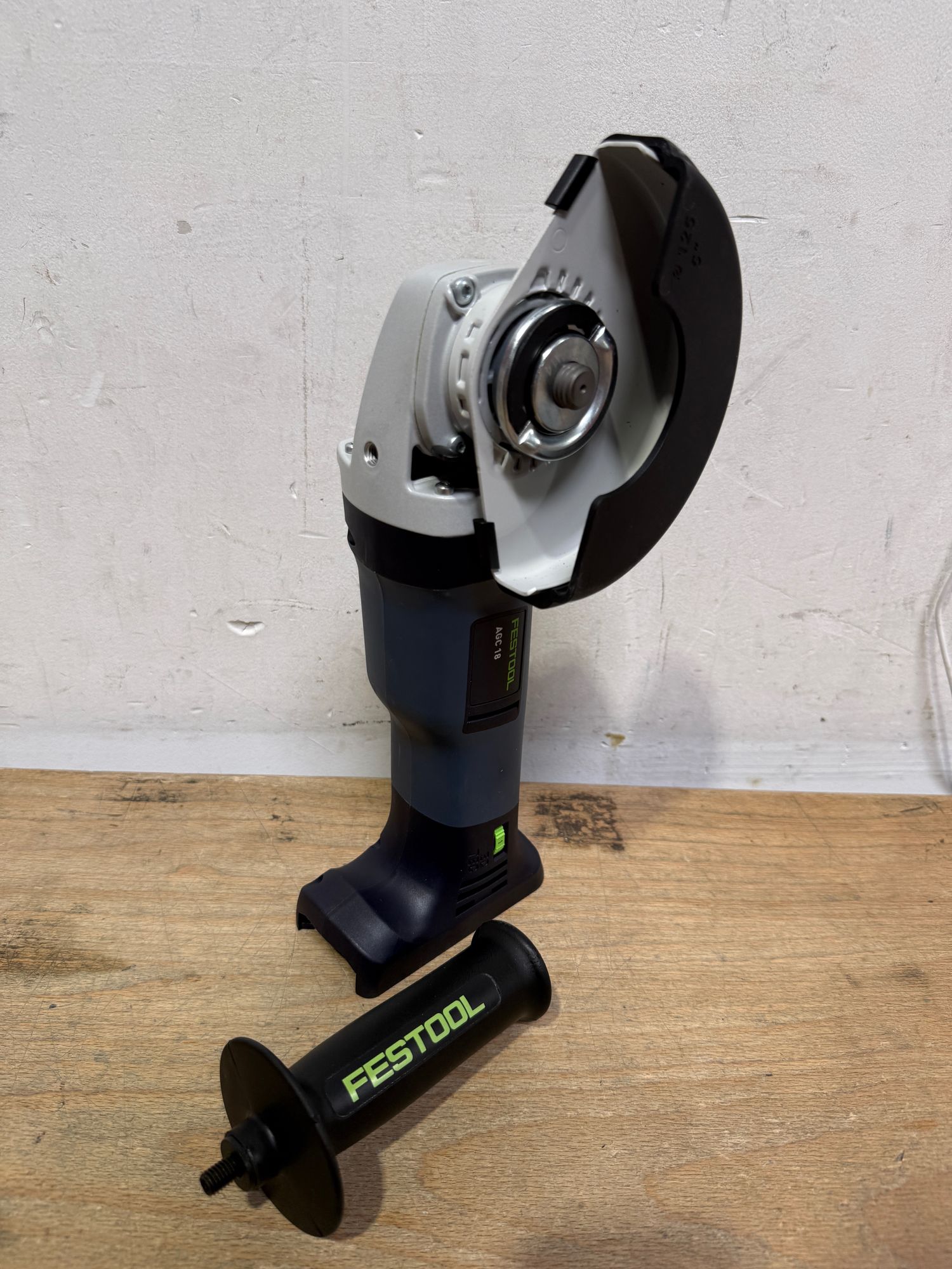 Festool AGC 18 125 EB Basic Akku Winkelschleifer 18 V 125 mm Brushless 578367 Systainer ohne Akku ohne Ladegeraet Leicht Gebraucht 0 - toolbrothers