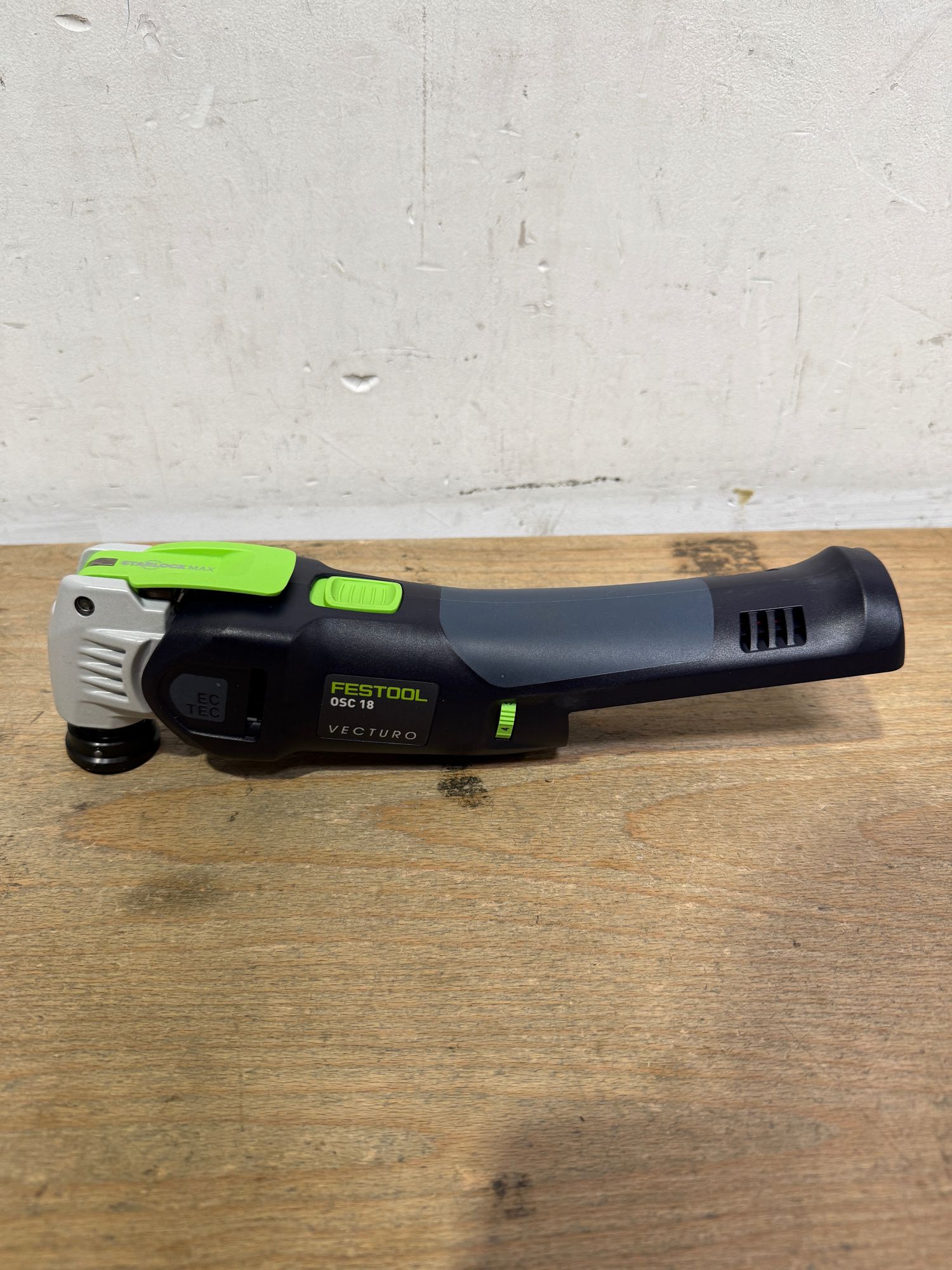 Festool OSC 18 E Basic Akku Oszillierer 18 V Starlock Max 576591 Brushless Systainer ohne Akku ohne Ladegeraet Nachfolger von 574848 Leicht Gebraucht 4 - toolbrothers