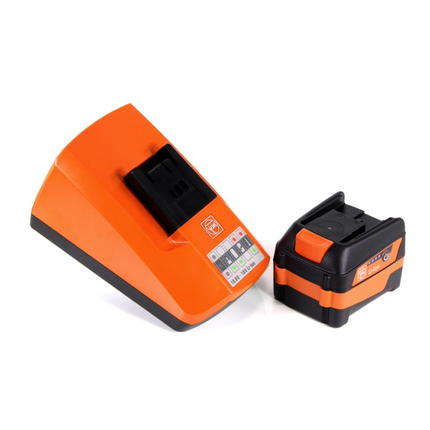 Oscillateur à batterie Fein MultiMaster AMM 300 Plus 12 V Starlock Plus + 1 batterie 6,0 Ah + chargeur + jeu d'accessoires 26 pièces + mallette