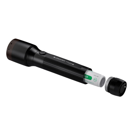 Ledlenser P6R Core LED Torcia elettrica 900 lm, IPX8, nera ( 502179 ) + 1x Batteria + 1x Cavo di alimentazione