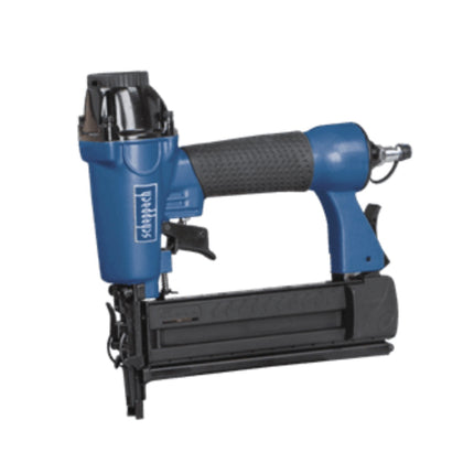 Juego de accesorios Scheppach juego de clavadora neumática 4,7 - 7,5 bar (7906100715) que incluye clavos + abrazaderas + gafas de seguridad + botella de aceite + estuche