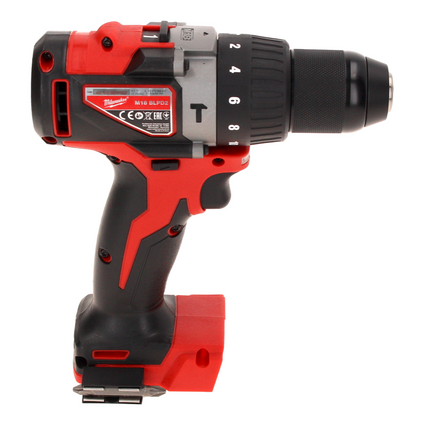 Milwaukee M18 BLPD2-501 FC Perceuse-visseuse à percussion sans fil 82 Nm 18V Brushless + 1x Batterie 5,0 Ah + Chargeur