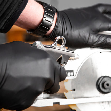 Nitrile disposable gloves in dispenser box Black 100 pieces size L / Large - non-sterile