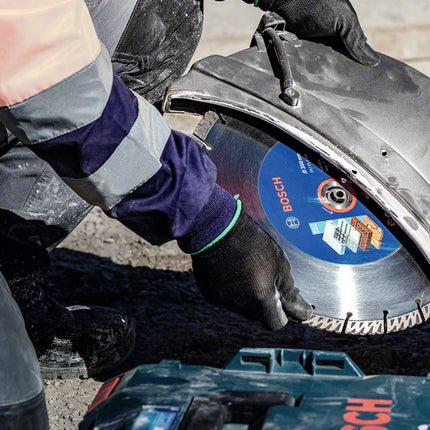 Bosch Expert MultiMaterial Disque à tronçonner diamanté, 350 x 3,3 x 25,40 mm, Diamond Technology -  pour scies sur table / scies à essence (2608900666)