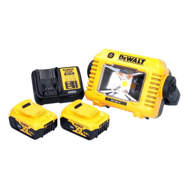 DeWalt DCL 077 P2 Foco de trabajo LED recargable 12 V 18 V 2000 lm IP54 + 2x batería recargable 5,0 Ah + cargador