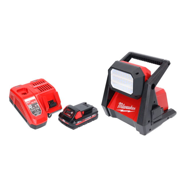 Milwaukee M18 HOAL-301FC foco de construcción con batería LED 18 V 4000 lm + 1x batería 3,0 Ah + cargador