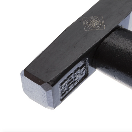 FORTE TOOLS Locksmith hammer with wooden handle, head weight 100 g, hammer with wooden handle, premium tool, forged, double ring key, lacquered head (000051151020)