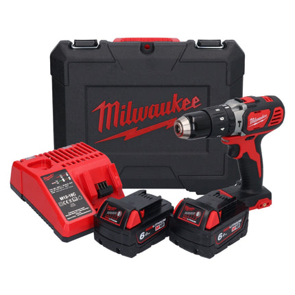 Taladro percutor inalámbrico Milwaukee M18 BPD-602C 18 V 60 Nm + 2x baterías 6,0 Ah + cargador + maletín