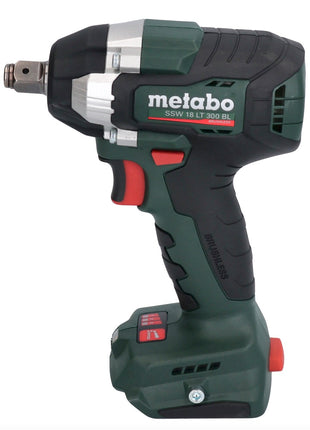 Metabo SSW 18 LT 300 BL Atornillador de impacto a batería 18 V 300 Nm sin escobillas + 2x baterías 5,5 Ah + cargador + metaBOX