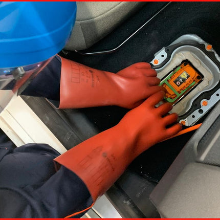 KS TOOLS Guante protector de electricista con protección mecánica, talla 11, clase 00, rojo ( 117.0067 )